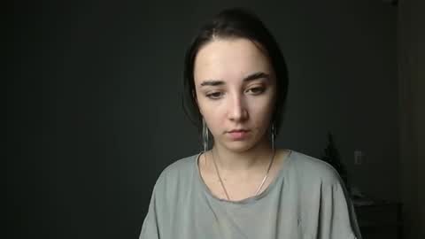 Snapshot of olivia_oliv chatting on February 6, 2025, 8:56 pm Olivia online show from February 6, 2025, 8:56 pm