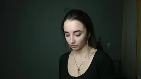 Snapshot of olivia_oliv chatting on February 12, 2025, 9:22 pm Olivia online show from February 12, 2025, 9:22 pm