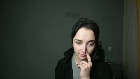 Snapshot of olivia_oliv chatting on February 15, 2025, 5:07 pm Olivia online show from February 15, 2025, 5:07 pm