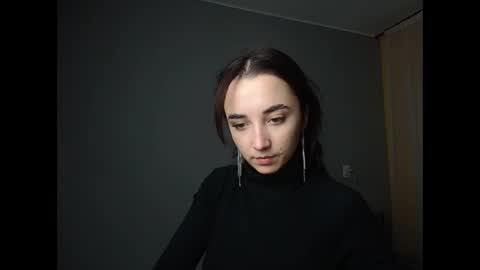 Snapshot of olivia_oliv chatting on February 17, 2025, 8:36 pm Olivia online show from February 17, 2025, 8:36 pm