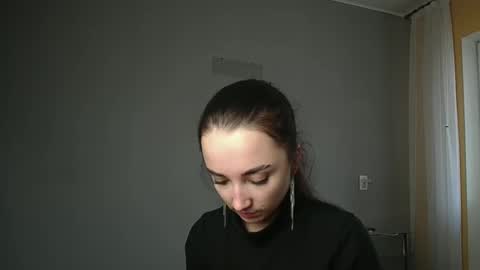 Snapshot of olivia_oliv chatting on February 21, 2025, 12:17 pm Olivia online show from February 21, 2025, 12:17 pm
