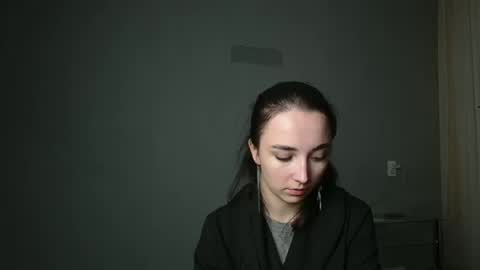Snapshot of olivia_oliv chatting on February 21, 2025, 7:21 pm Olivia online show from February 21, 2025, 7:21 pm