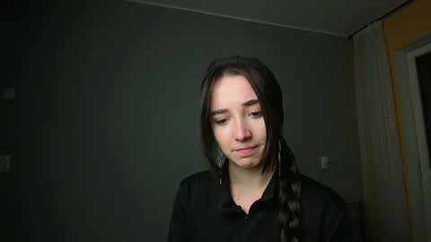 Snapshot of olivia_oliv chatting on February 25, 2025, 8:19 pm Olivia online show from February 25, 2025, 8:19 pm