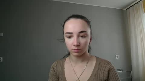 Snapshot of olivia_oliv chatting on March 12, 2025, 11:53 am Olivia online show from March 12, 2025, 11:53 am