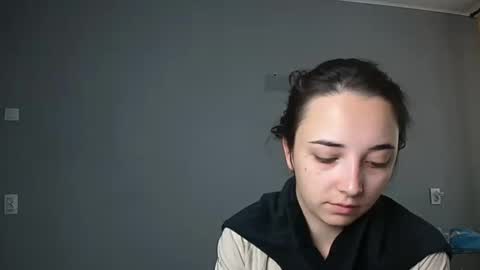 Snapshot of olivia_oliv chatting on September 16, 2025, 10:27 am Olivia online show from September 16, 2025, 10:27 am