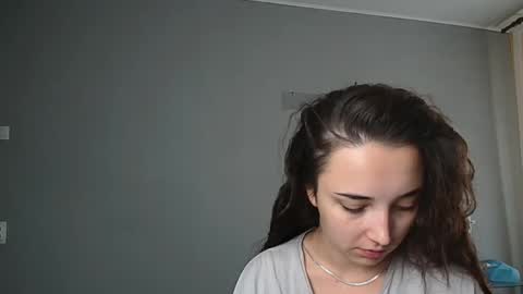 Snapshot of olivia_oliv chatting on September 20, 2025, 11:33 am Olivia online show from September 20, 2025, 11:33 am