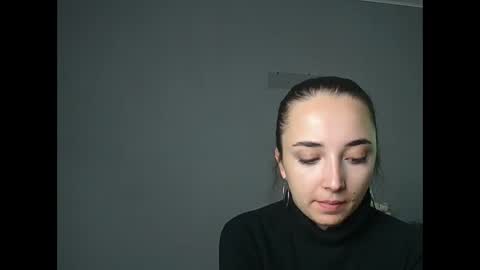 Snapshot of olivia_oliv chatting on September 26, 2025, 9:57 am Olivia online show from September 26, 2025, 9:57 am