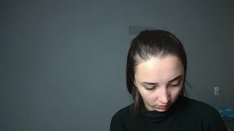 Snapshot of olivia_oliv chatting on September 30, 2025, 9:58 am Olivia online show from September 30, 2025, 9:58 am