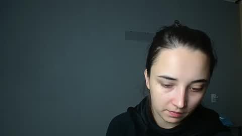 Snapshot of olivia_oliv chatting on October 2, 2025, 3:19 pm Olivia online show from October 2, 2025, 3:19 pm