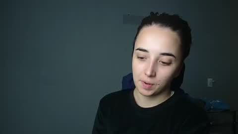 Snapshot of olivia_oliv chatting on October 16, 2025, 6:20 pm Olivia online show from October 16, 2025, 6:20 pm