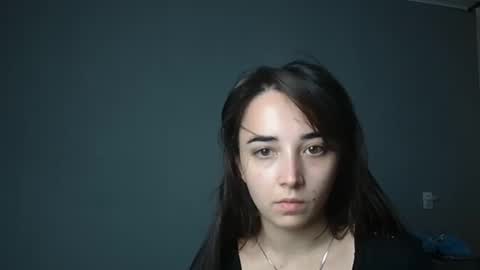 Snapshot of olivia_oliv chatting on October 27, 2025, 2:21 pm Olivia online show from October 27, 2025, 2:21 pm