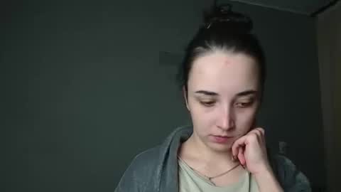 Olivia online show from February 25, 2026, 5:33 pm