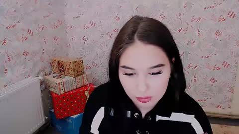 Olivia online show from February 18, 2025, 4:59 pm