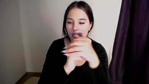 Olivia online show from November 13, 2025, 9:30 am