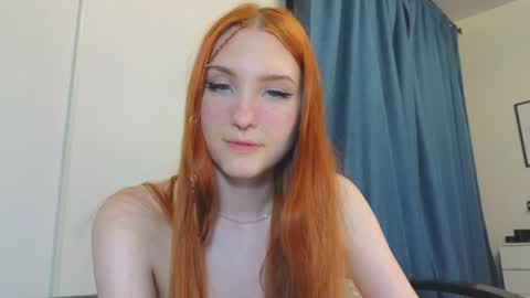 Snapshot of olivia_rid chatting on January 26, 2025, 2:35 am OLIVIA online show from January 26, 2025, 2:35 am