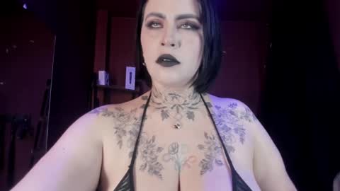   online show from February 20, 2025, 1:51 pm