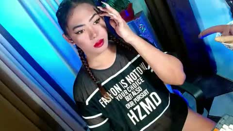 Snapshot of olivia_the_temptress27 chatting on September 20, 2025, 8:15 am Miss OLIVIA online show from September 20, 2025, 8:15 am