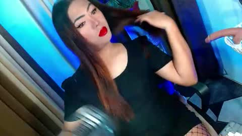 Snapshot of olivia_the_temptress27 chatting on September 21, 2025, 9:33 am Miss OLIVIA online show from September 21, 2025, 9:33 am