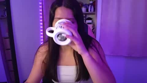 Snapshot of olivia_watson_ chatting on June 27, 2026, 11:37 am Olivia online show from June 27, 2026, 11:37 am