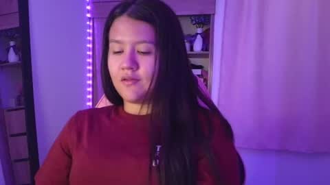 Snapshot of olivia_watson_ chatting on July 17, 2026, 12:01 pm Olivia online show from July 17, 2026, 12:01 pm