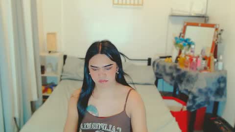 Snapshot of olivia_xxo chatting on July 24, 2026, 11:03 pm olivia_xxo online show from July 24, 2026, 11:03 pm