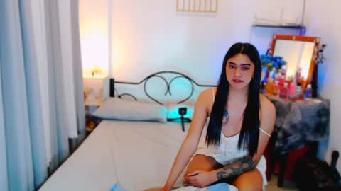 Snapshot of olivia_xxo chatting on July 30, 2026, 11:53 am olivia_xxo online show from July 30, 2026, 11:53 am