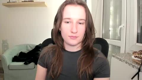 Oliwiaa2004 online show from February 9, 2025, 10:21 pm