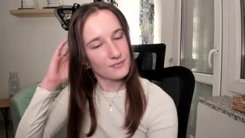 Oliwiaa2004 online show from February 15, 2025, 9:26 pm