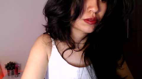 oliviaaa__ online show from February 19, 2025, 12:46 am