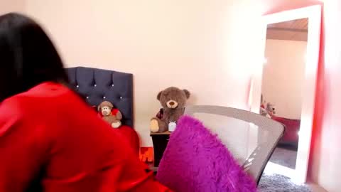 Olivia -  Milky big boobs online show from January 14, 2025, 4:40 pm