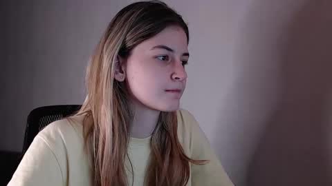 Olivia and Niko online show from October 1, 2025, 11:11 pm