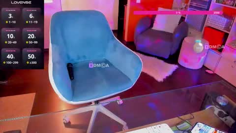 Oliviagoold online show from September 22, 2025, 8:22 pm