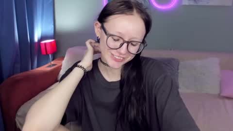OliviaGorgeous online show from June 4, 2026, 12:11 pm