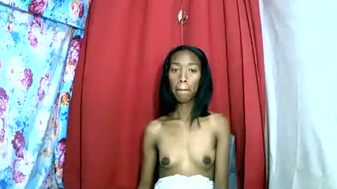 oliviah27 online show from October 8, 2025, 8:17 pm