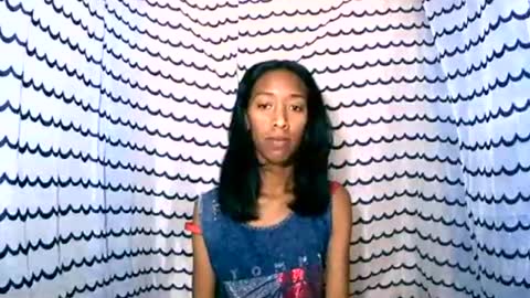 oliviah27 online show from October 24, 2025, 9:06 am