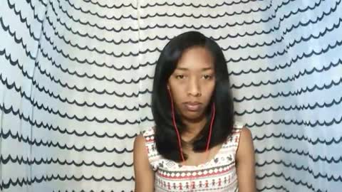 oliviah27 online show from November 10, 2025, 7:18 am