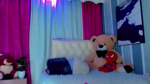 oliviahot01 online show from February 24, 2026, 1:47 am