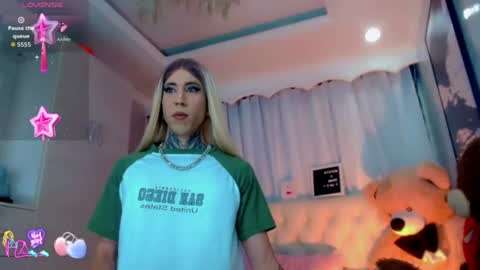 oliviahot01 online show from July 13, 2026, 1:08 am