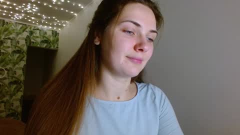 Snapshot of oliviashiny chatting on January 8, 2025, 5:16 am Olivia online show from January 8, 2025, 5:16 am