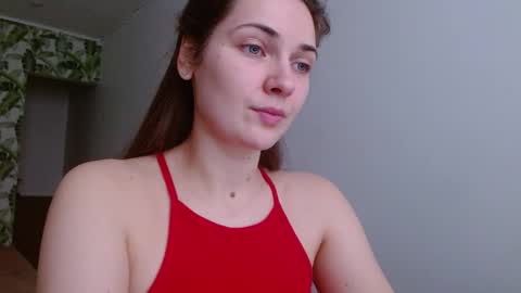 Snapshot of oliviashiny chatting on January 20, 2025, 5:26 am Olivia online show from January 20, 2025, 5:26 am