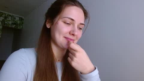 Snapshot of oliviashiny chatting on January 23, 2025, 5:35 am Olivia online show from January 23, 2025, 5:35 am