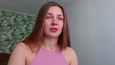 Olivia online show from June 18, 2026, 4:24 am