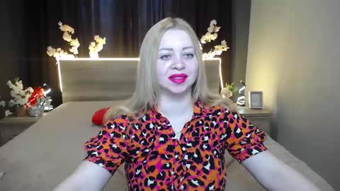 Oliviaverr online show from March 23, 2026, 7:56 am