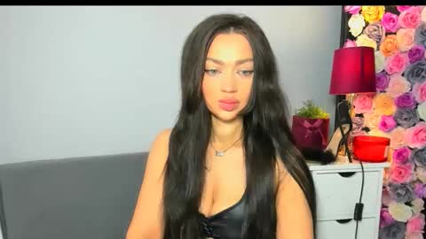 OliviaWomen online show from March 17, 2026, 7:23 am