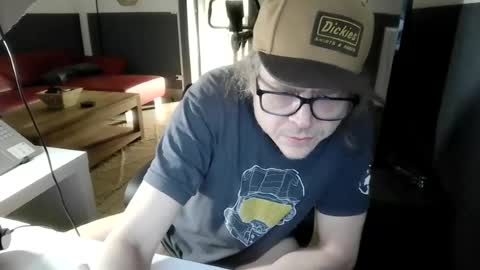 Snapshot of olivierlenaerts77 chatting on August 4, 2026, 6:21 pm olivierlenaerts77 online show from August 4, 2026, 6:21 pm