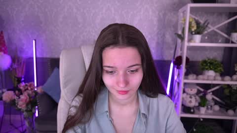 Olivia online show from January 13, 2025, 6:49 am