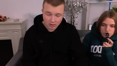 Olli and Stiw online show from October 13, 2025, 8:14 am