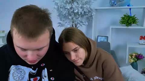 Olli and Stiw online show from October 26, 2025, 7:03 am