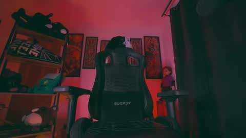     online show from March 13, 2026, 3:02 am