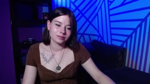 Snapshot of oltaroom chatting on October 1, 2025, 1:33 am Olta online show from October 1, 2025, 1:33 am